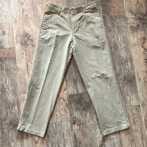 Izod Khaki Men’s Pants Size 34x32